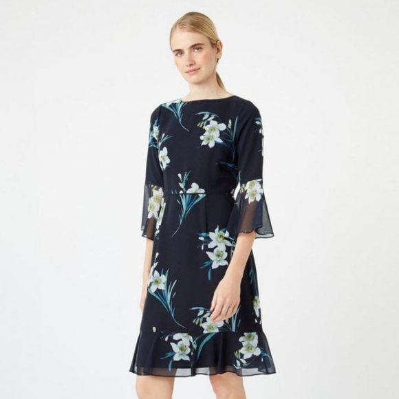 Hobbs London Dresses & Skirts - HOBBS LONDON Adriana Bell Sleeve Dress Floral QQ46